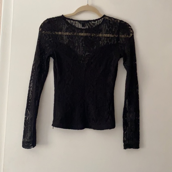 Lace top - Picture 4 of 7